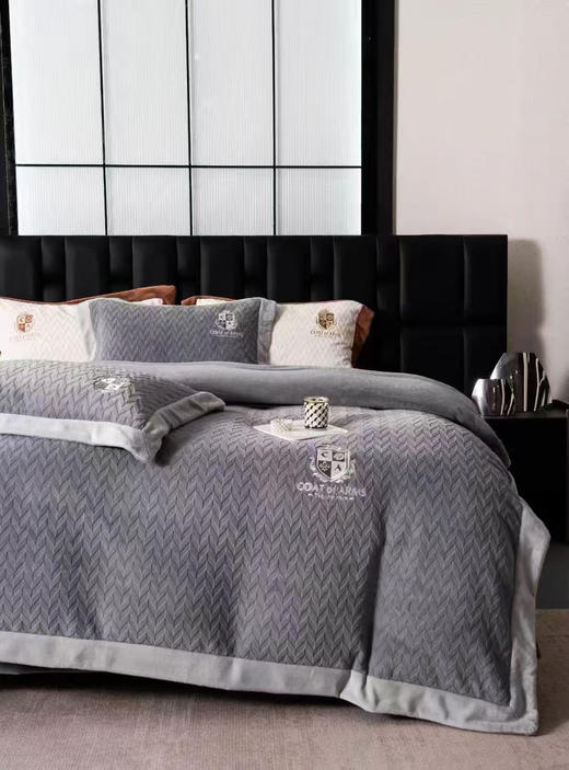 2025秋冬新款法霜绒套件 商品图2