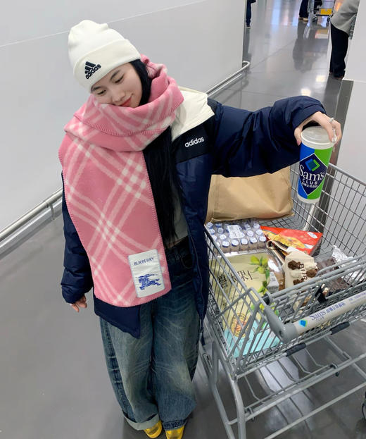 返场【充值1800档赠品】高定级质感大牌围巾-下单请“备注颜色，不备注随机发”（DSX） 商品图9