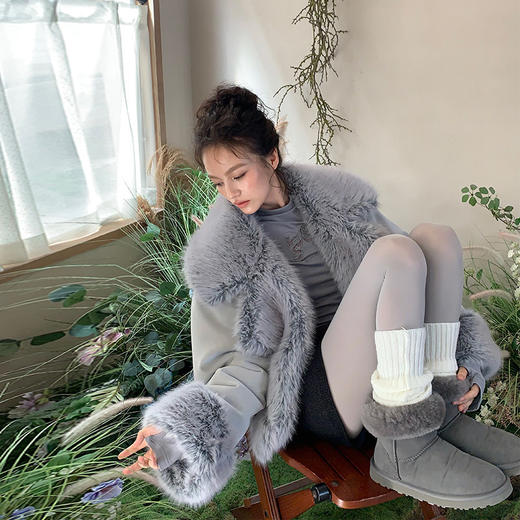FTT FlyTheTruth『雪原篝火』慵懒气质翻领毛绒外套女冬环保皮草 商品图0
