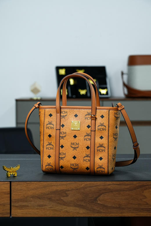 秋冬特惠💰760 原单MCM 原厂皮 经典菜篮子购物袋MWPAATN04CO001 干邑棕色 商品图8