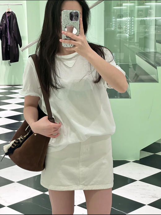 普拉达 春夏新款 经典款T恤 (KX*MM) 商品图5