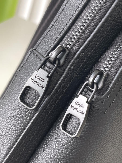 秋冬特惠💰800 原单LV M15255 尺寸：33×16×5.7cm AUENUE 全皮单肩胸包 变码芯片 商品图6