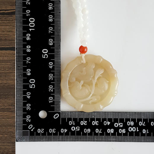 【天然正品】天然新疆料细腻油润度佳镂空锦鲤戏莲平安无事牌糖料和田玉珠串项链50.6*50.6*7.9MM(皆取最大值) 171225NJS56 商品图3