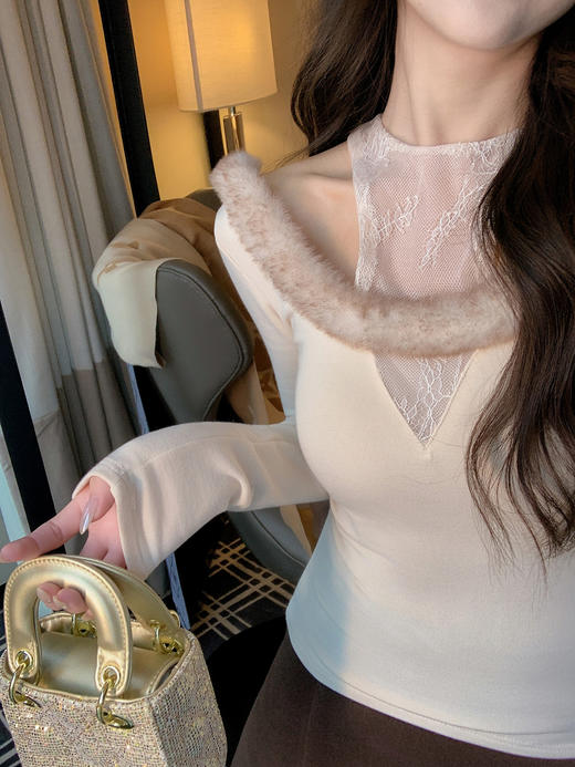 张心子【温香软玉】蕾丝镂空挂脖假两件针织衫女秋冬内搭打底上衣 U2601033 商品图9