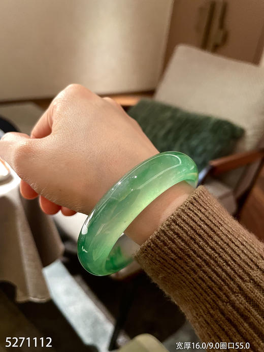 飘翠手镯【5271112】圈口55.0～具体价格微信咨询 商品图8