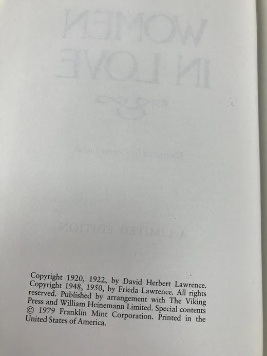 限量版！含藏书票 D.H. 劳伦斯《恋爱中的女人》 配插图 富兰克林图书馆豪华皮装本 商品图4