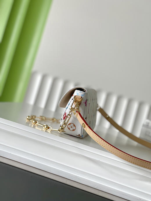 秋冬特惠💰680 原单LV M27492 尺寸：23.5×12×4.3cm CHAIN IVY 链条斜挎包 变码芯片 商品图1