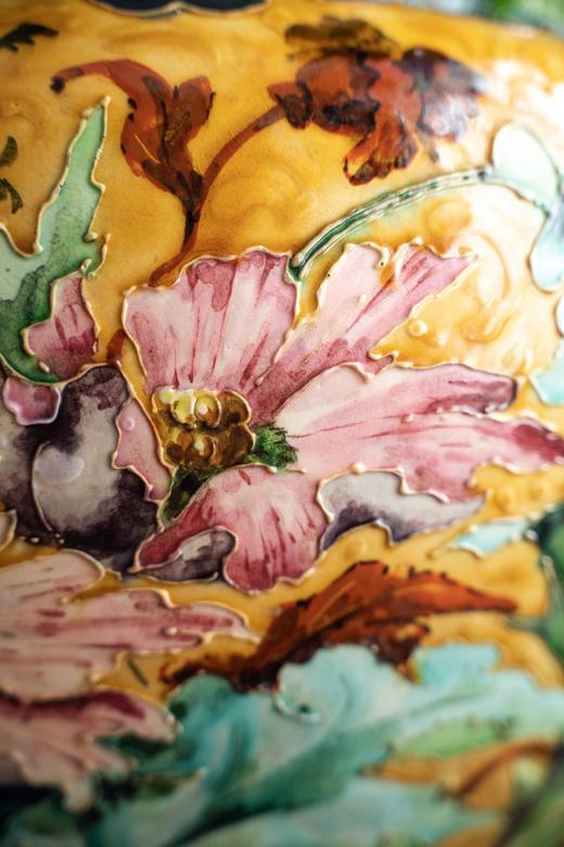 【已售】独角鹿西洋古董19世纪法国工匠D. Hocheid签名出品Théodore Deck东方风格飞鸟花卉主题彩釉陶瓷花盆 商品图6