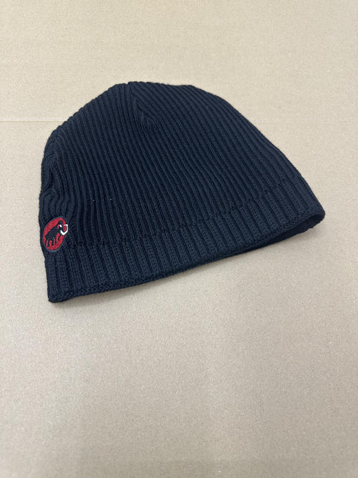 原单正品 Mammut猛犸象SUBLIME BEANIE羊毛抓绒针织帽男女保暖防风羊毛帽子，26年最新款，刺绣logo图案设计，有弹性 保暖效果好！
两色 商品图1