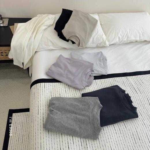 老米优品🎈3-5天。棉花糖般软绵绵~~《天丝+绵羊毛+醋酸中领磨毛长袖打底衫》软糯亲肤，中低领设计，高弹力。T251229A 商品图5