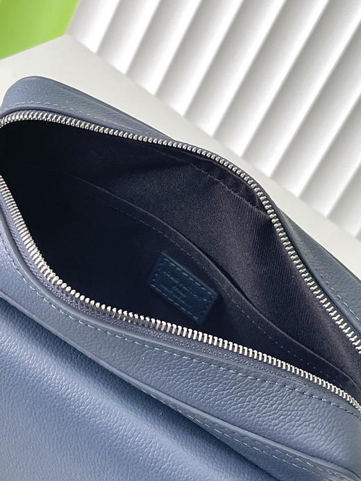 秋冬特惠💰780 原单LV M15260 尺寸：24×18×9cm BOARDING 全皮邮差包 变码芯片 商品图7