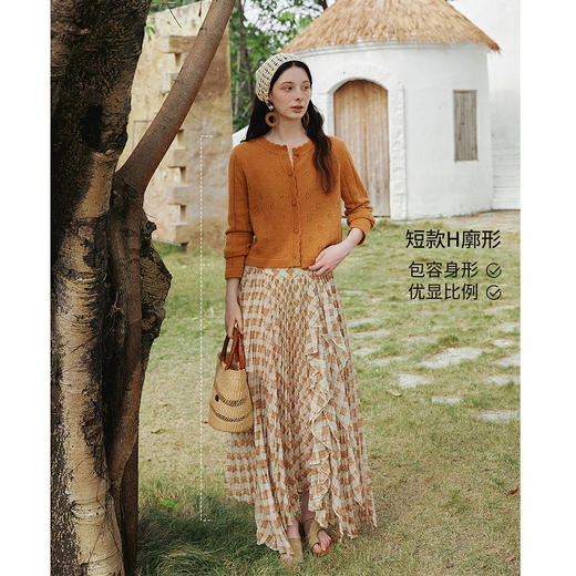 欧芮儿2026春新款波西米亚风镂空钩花圆领毛针织开衫女法式上衣 商品图0