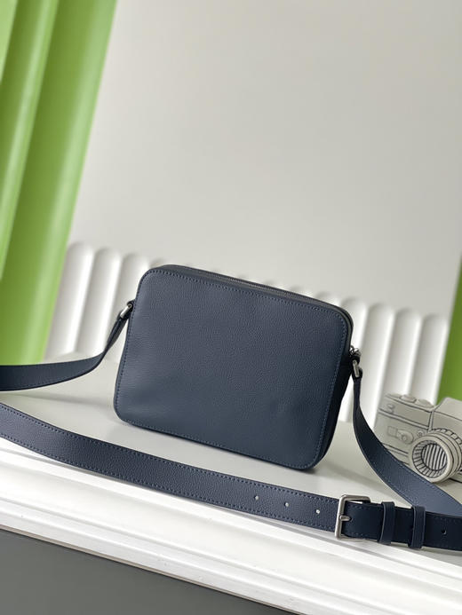 秋冬特惠💰780 原单LV M15260 尺寸：24×18×9cm BOARDING 全皮邮差包 变码芯片 商品图2