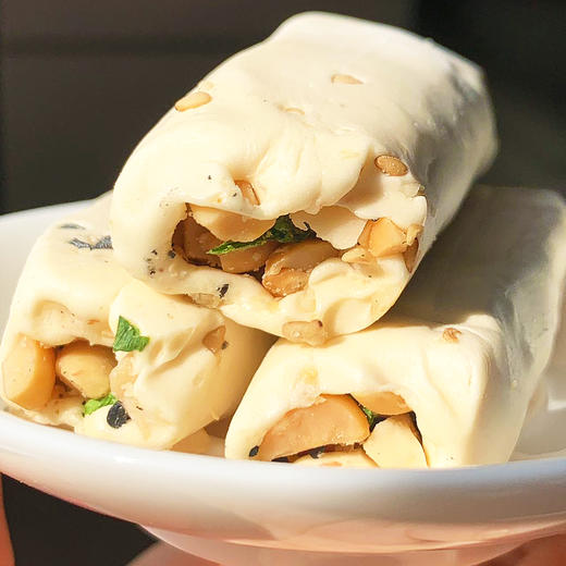 特惠活动『纯手工花生麦芽糖』香浓拉丝，咸甜交织，现做现发无添加，入口即化不粘牙，馅心饱满有嚼劲 商品图0