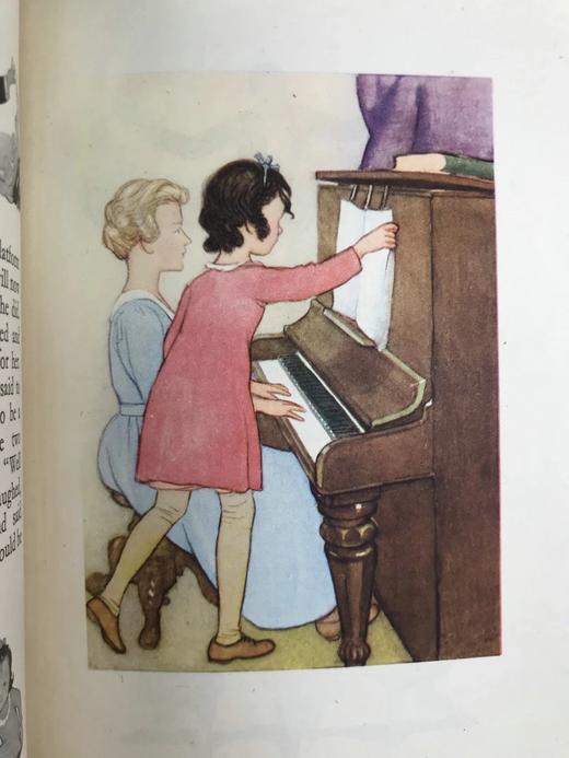 1947年 阿米莉亚安妮举办音乐会 配精美彩色儿童插画 精装32开 商品图12