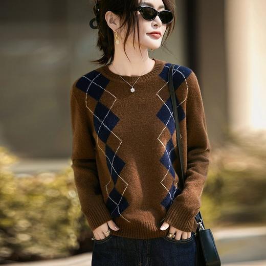 「自」全新升级【铂金会员257/天猫349/差价92】(12244)洛诗琳气质羊毛针织衫2025秋冬圆领撞色菱形格套头针织上衣 商品图3