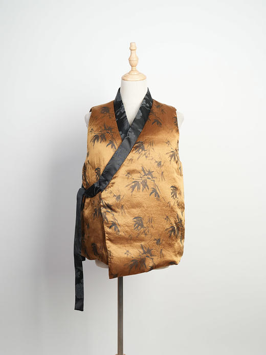 R231258羽绒马甲 商品图2