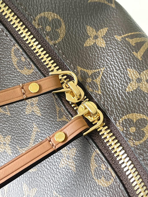 秋冬特惠💰850 原单LV M46311 尺寸：38×26×10cm LOOP HOBO 老花月亮包 变码芯片 商品图5