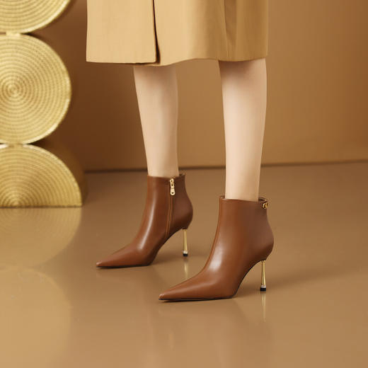 【预售7天】法式尖头细跟时装短靴新款真皮金属扣气质高跟靴&SR201 商品图4