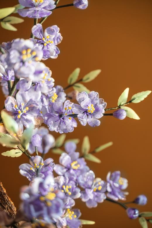 【已售】独角鹿西洋古董20世纪中国出品宝相花纹景泰蓝盆装饰「碧桃花开」珍宝像生盆景一对 商品图5