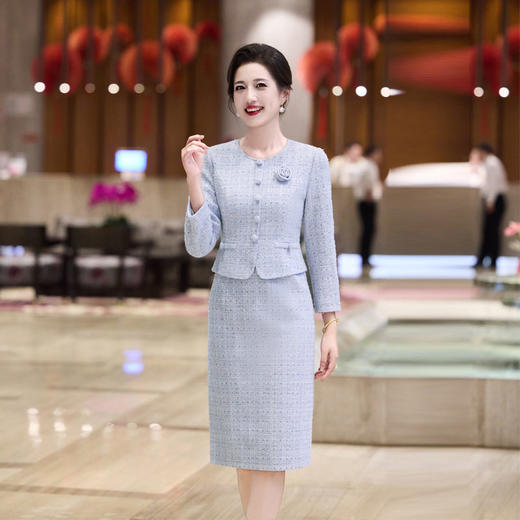 「自」全新升级【铂金会员431/天猫579/差价148】(35119)洛诗琳气质小香风连衣裙2025秋冬显瘦荷叶边假两件包臀裙 商品图2