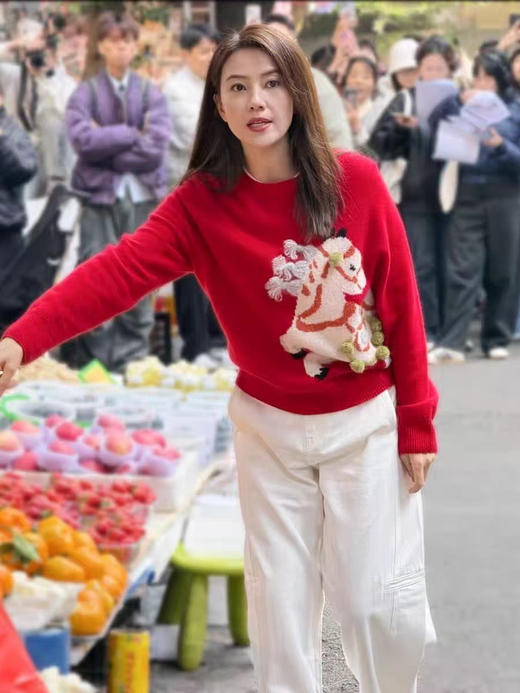 马年限定高圆圆同款马年图腾吉祥如意羊毛衫 商品图2