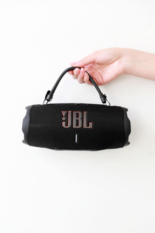 钢印镌刻+一机一码，公司货渠道。六代目户外防水蓝牙音箱C122988 商品图4