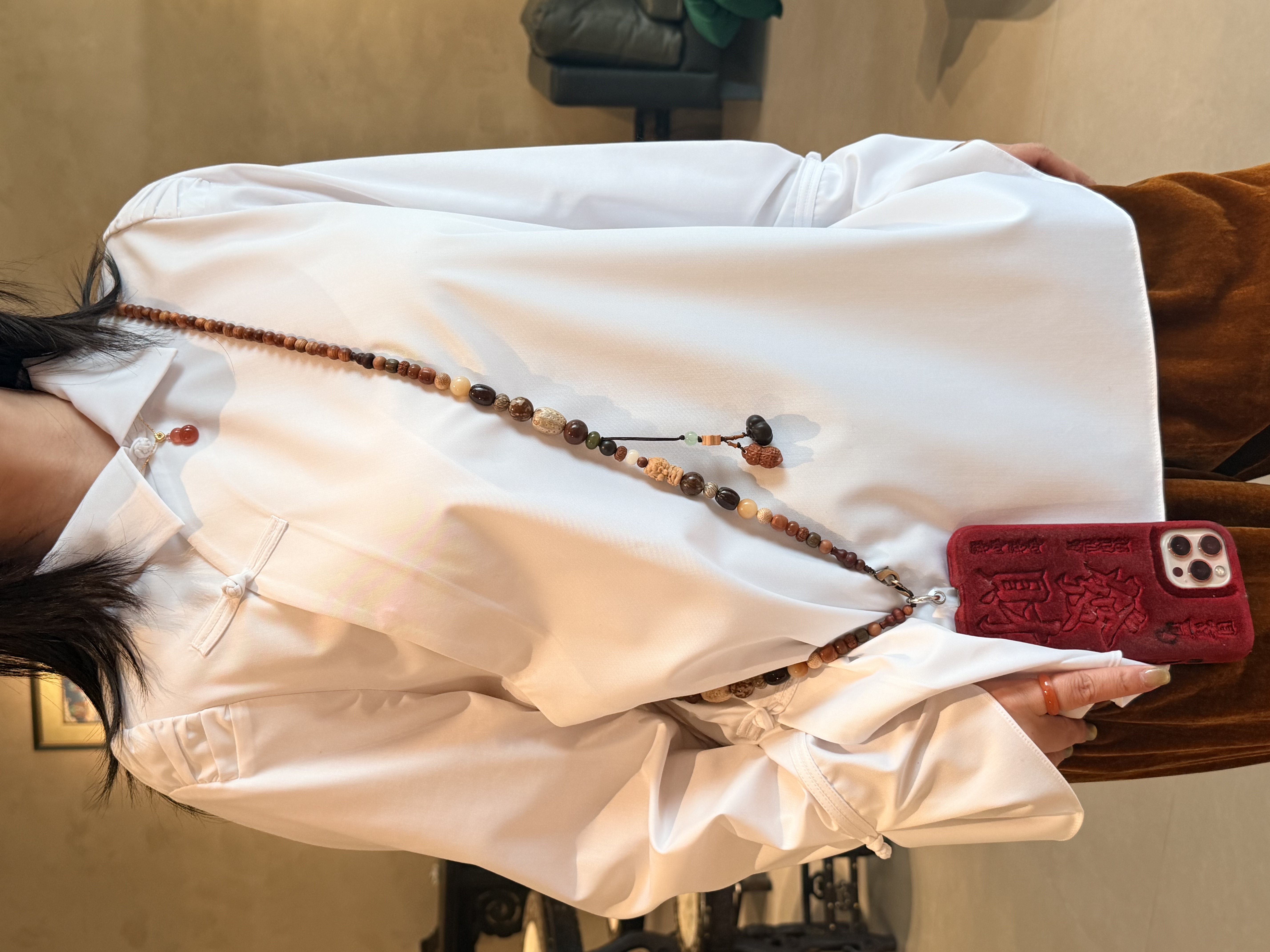 随身福运系列！文玩女孩多宝新中式手机链、斜挎链 ｜气质国风  让日常穿搭更有亮点，新年礼物：应景马年，寓意多宝多福、好运连连 平安吉祥“马到成功”！