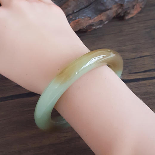 【天然正品】天然新疆料圆条细腻58.5号油润度佳糖料和田玉手镯 171225NJS62 商品图7