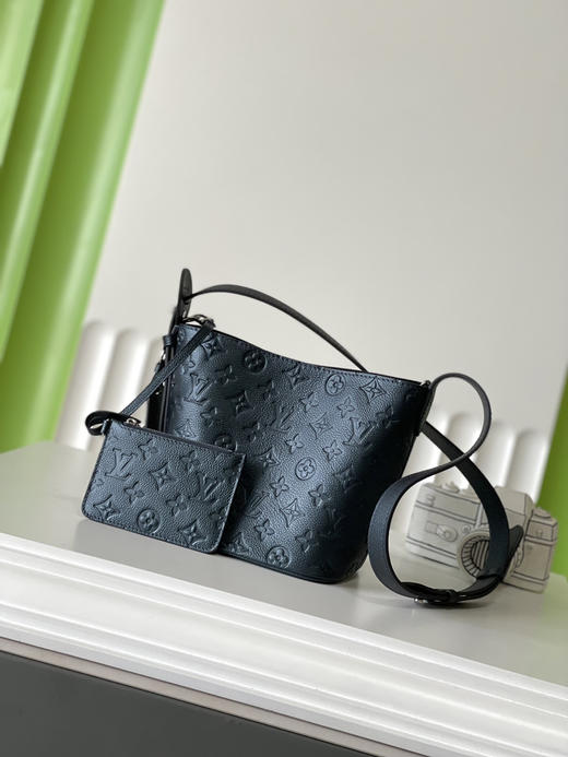 秋冬特惠💰850 原单LV M26430 尺寸：18×16×12cm ALL IN BB 老花水桶包 变码芯片 商品图0