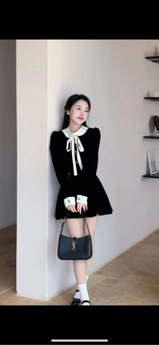 YSL Paris le5a7 黑色 牛皮 金标 腋下包 商品图3