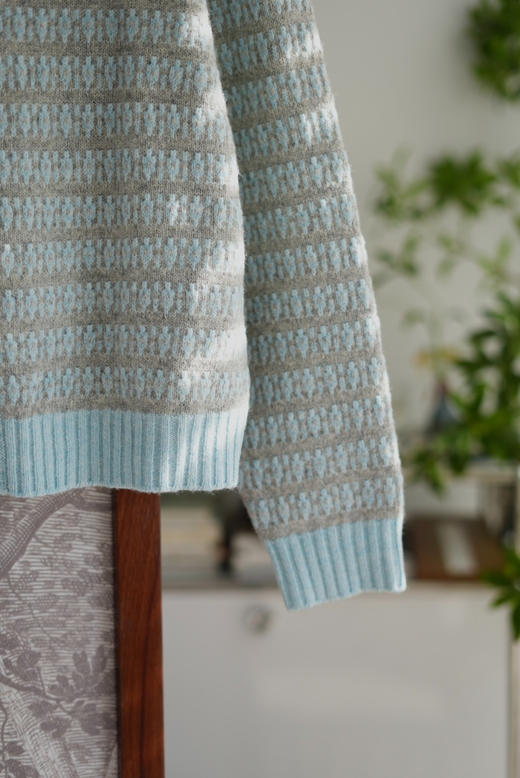 冬日氧气感开衫|70% 羊毛混纺 浅蓝撞色肌理款，现货 商品图6