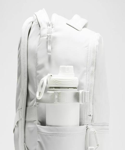 半价！lululemon 万能双肩包22L 商品图3