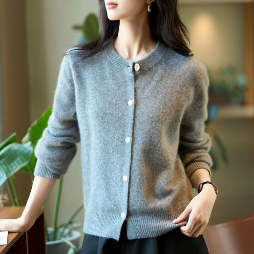 丁摩 100%纯羊毛针织开衫女圆领纯色毛衣外套NS-5178 商品图0