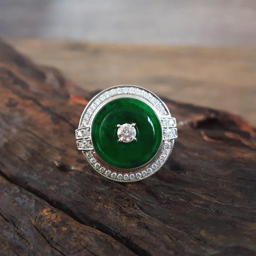 【天然正品】A货翡翠AU750收藏级白金豪镶钻镶天然细腻冰种满绿4.72克拉平安扣翡翠戒指14号(皆取最大值) 231225NJS65 商品图2