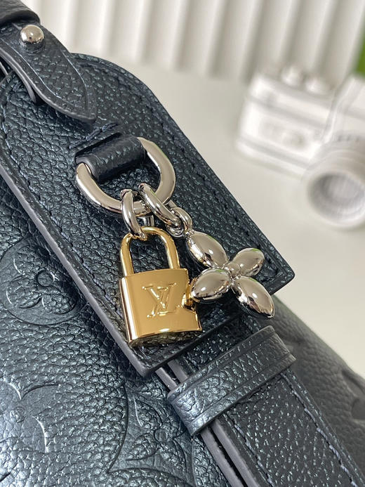 秋冬特惠💰850 原单LV M26430 尺寸：18×16×12cm ALL IN BB 老花水桶包 变码芯片 商品图4