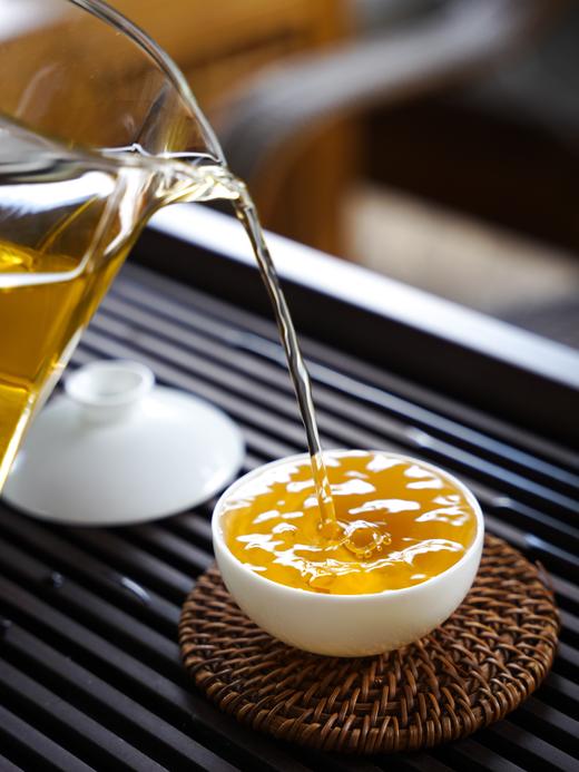 【蛇饼】2025年春茶收官巨作春茶收官成本价的半价放大漏掌柜经过精心的拼配回馈茶友99元/饼，祝愿茶友长长久久 商品图3