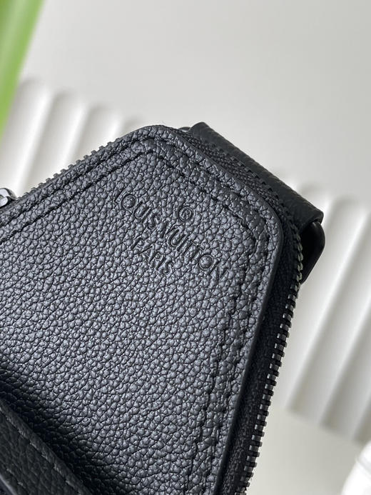 秋冬特惠💰800 原单LV M15255 尺寸：33×16×5.7cm AUENUE 全皮单肩胸包 变码芯片 商品图5