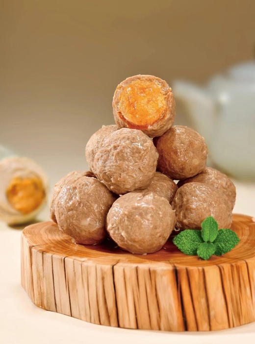 🔥连炫两包，【潮管家·爆浆咸蛋黄牛肉丸】太香了！🌈手工捶打制作，肉质Q弹滑嫩，😋咸蛋黄夹心一咬爆浆，顺丰冷链发货 💰日常价：180元/4包 商品图3