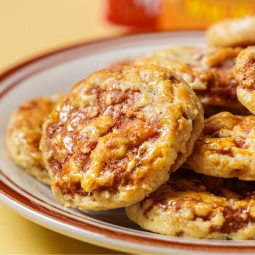 【澳禾礼】鸡仔饼210g 外酥可口香酥油润传统中式糕点下午茶点心节日必备送礼送父母朋友澳门特产手信咸甜酥脆盒装 商品图2