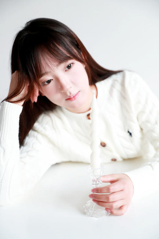 10%山羊绒+90%羊毛，复古毛衣开衫。牛角扣小标刺绣羊毛衣C122966 商品图9