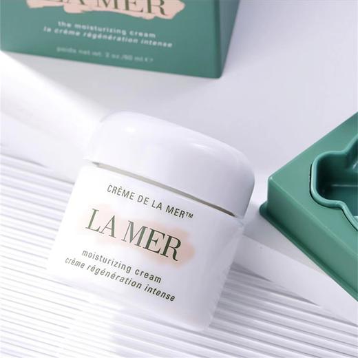 海蓝之谜 经典面霜 60ml（多妈专属）-淡化痘印、色斑，抚平细纹、滋润抗老、修护维稳，紧致毛孔、舒缓锁水，干皮救星 商品图3