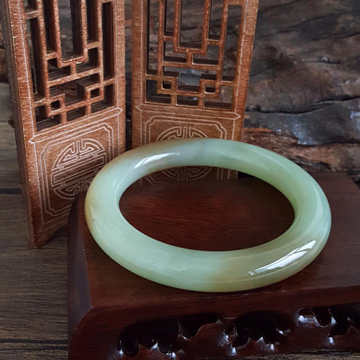 【天然正品】天然新疆料圆条细腻58.5号油润度佳糖料和田玉手镯 171225NJS62 商品图2