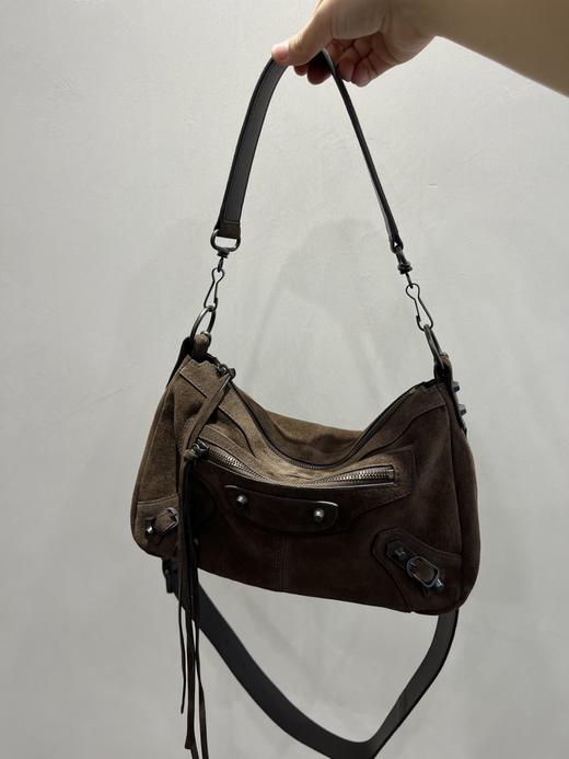 巴黎世家  新款限定色 麂皮深咖色 饭盒包（LZ） 商品图2