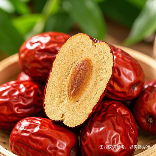中粮可兰纳斯新疆骏枣礼盒1.04kg 商品图4