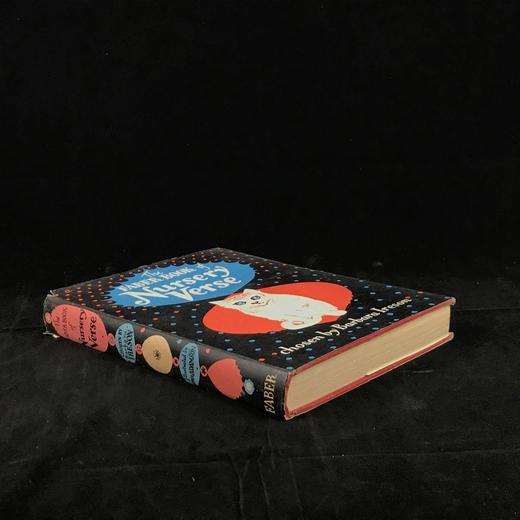 1968年 法布尔童谣集 配大量趣味插图 精装16开 商品图1