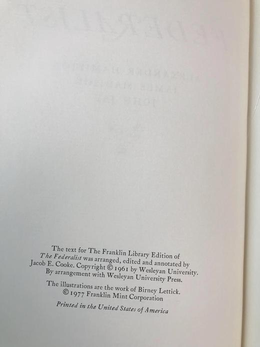 限量版！亚历山大・汉密尔顿《联邦党人文集》配插图 富兰克林图书馆豪华皮装本 商品图3