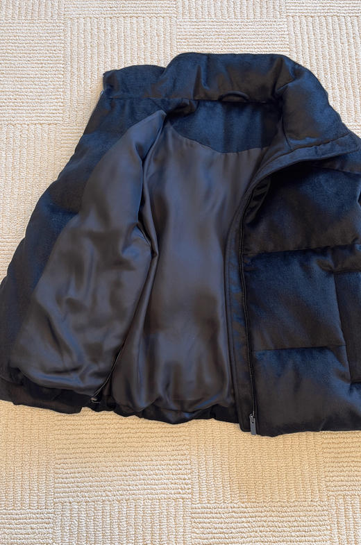 1229-3 渠道夯货 小禾 25冬季新款 女士抱抱羽绒服 轻盈保暖 商品图11