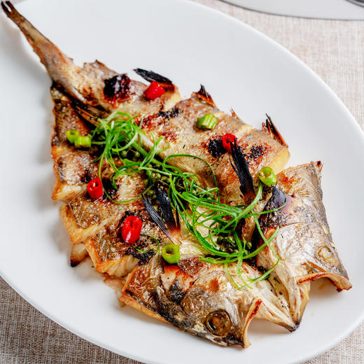 海蛋蛋轻松鲜烤×小倩倩鸡汤馄饨 联名青岛鲜味组合498套餐 商品图1