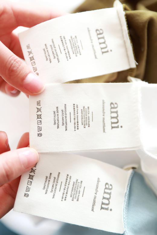 胸口小标tee，后颈字母刺绣。小黑标主题纯棉宽松复古半袖C122958 商品图3